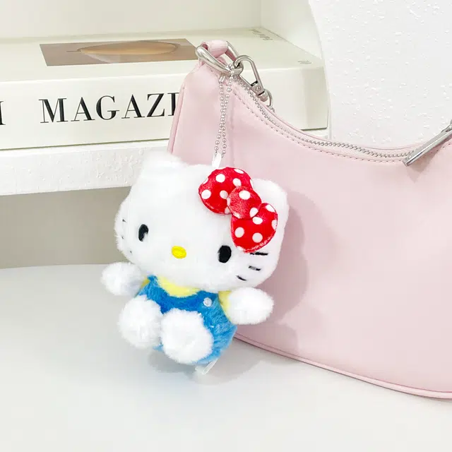 E-STRONG x Sanrio Hello Kitty
