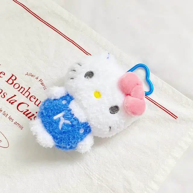 E-STRONG x Sanrio Hello Kitty