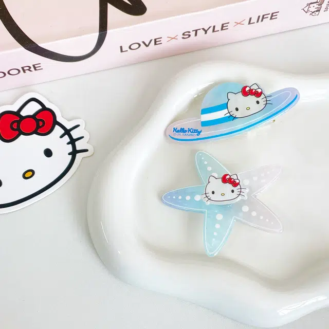 Sanrio Hello Kitty
