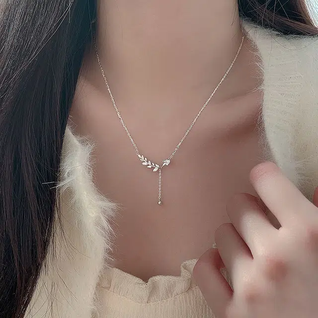 S925