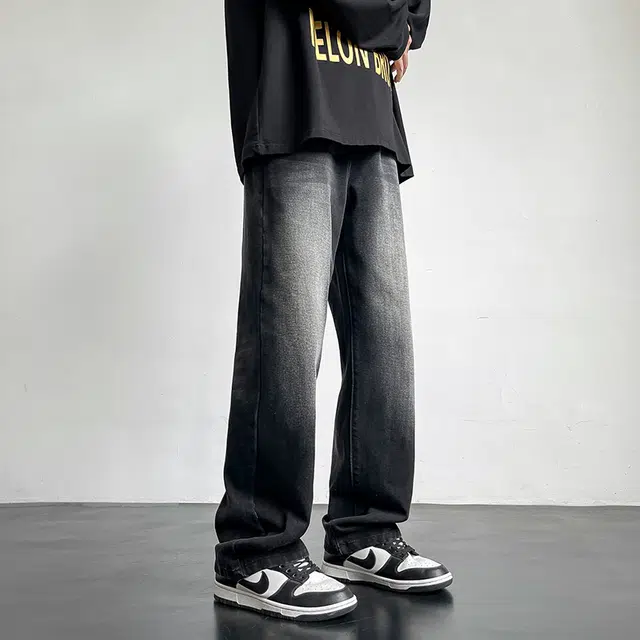 【渐变宽松显瘦】布客行 复古做旧水洗基础款美式高街舒适亲肤透气通勤百搭微喇直筒猫须纹设计感港风牛仔裤 男女同款