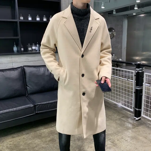 Buke Xing Classic Double-Breasted Coat