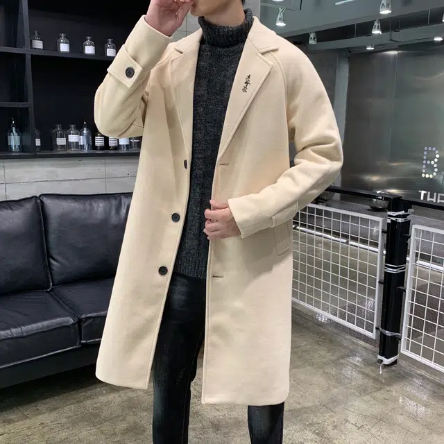 Buke Xing Classic Double-Breasted Coat