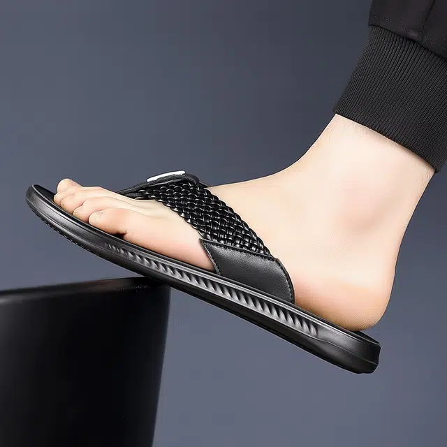 功夫伙伴 简约百搭 舒适日常 防磨人字拖鞋 男款 黑色