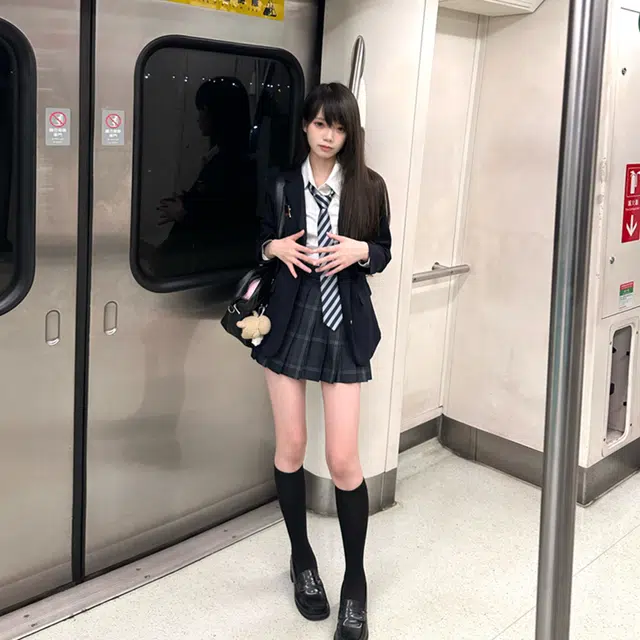 JK