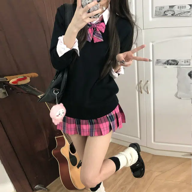 JK