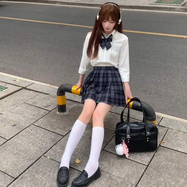 JK
