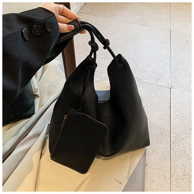NX DOUGHNUT PU Tote