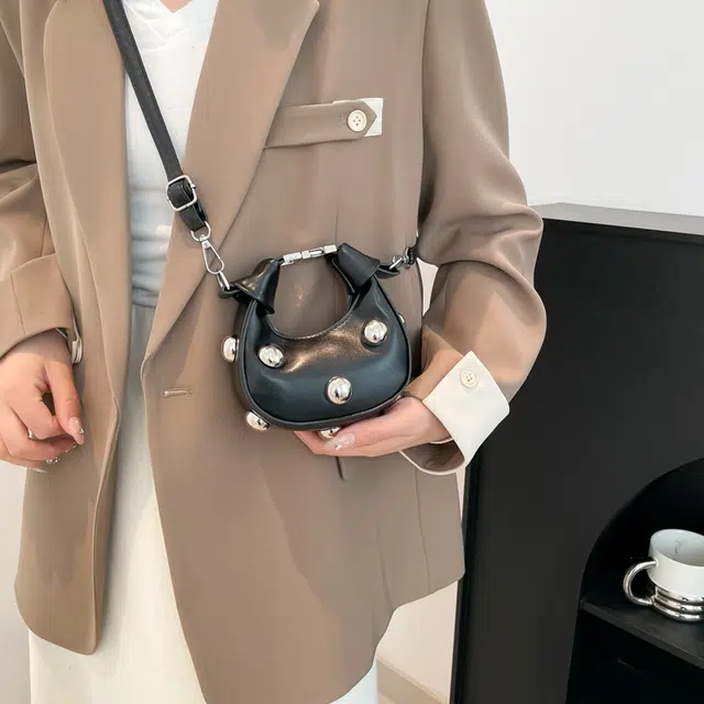 NX DOUGHNUT PU