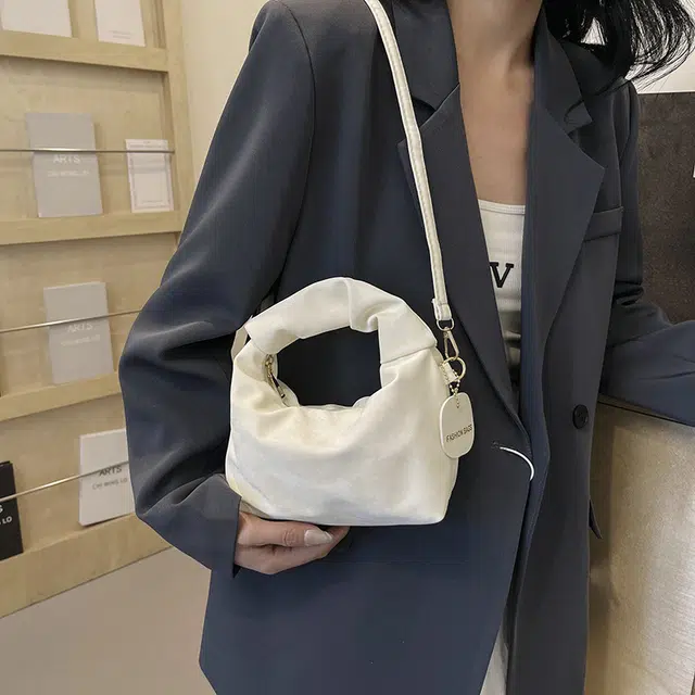 NX DOUGHNUT PU