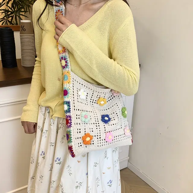 NX DOUGHNUT Tote