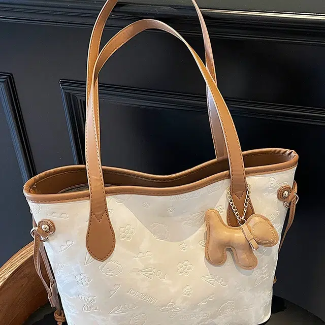 NX DOUGHNUT PU Tote