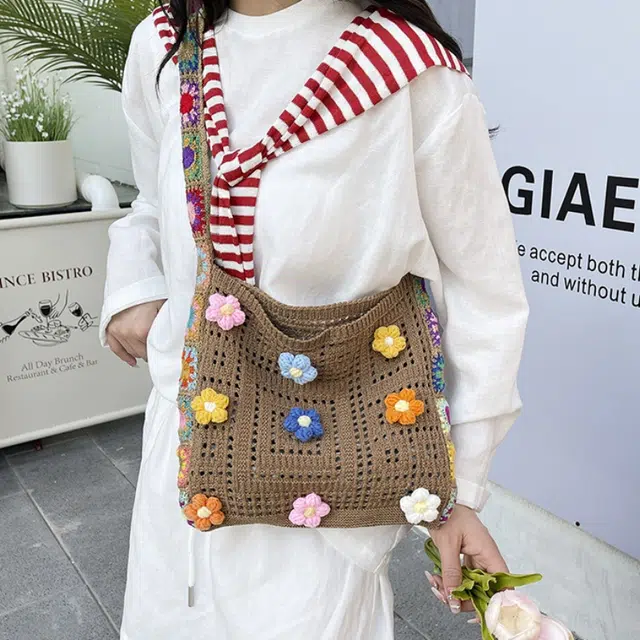 NX DOUGHNUT Tote