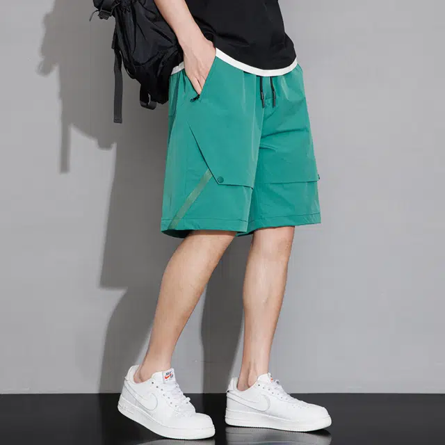 大白鲨 夏季薄款大码潮牌机能风阔腿美式纯色中腰户外宽松直筒中裤松紧腰工装裤运动裤五分裤沙滩裤休闲短裤 男女同款