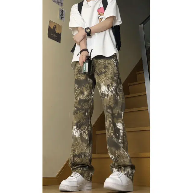 大白鲨 美式复古高街时尚牛仔裤 男女同款