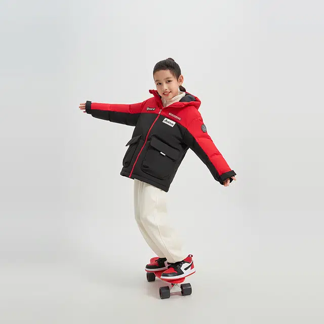 波司登羽绒服 洋气时尚保暖宽松百搭拼色 青少年