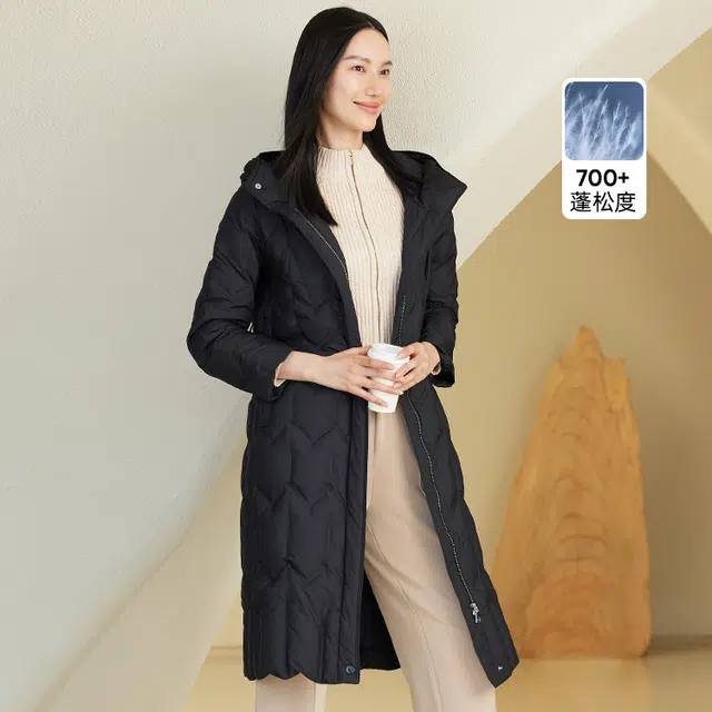 波司登 轻薄连帽长款纯色常规长袖通勤羽绒服 女款
