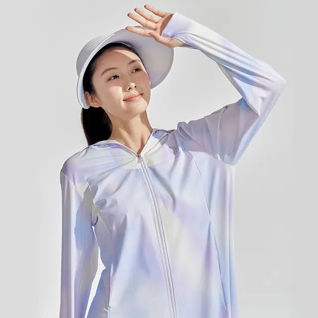 波司登 舒适休闲通勤简约百搭防晒服 女款