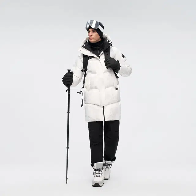 波司登 户外经典极寒系列保暖防风羽绒服 男款