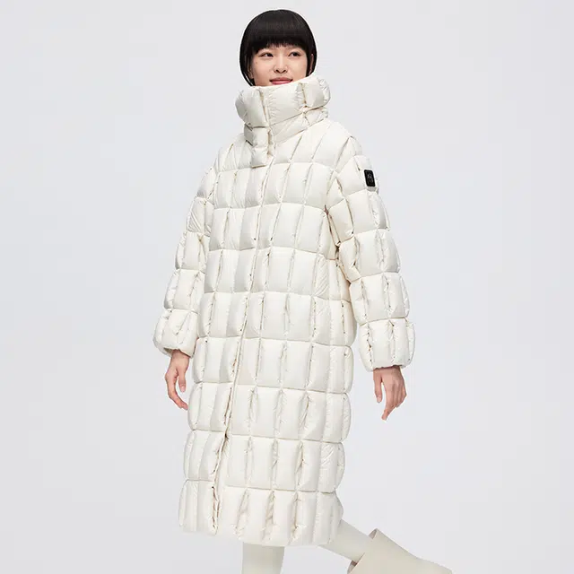 波司登 高定立领小廓形常规长袖羽绒服 女款