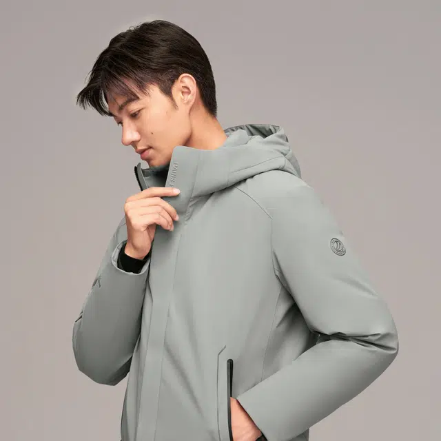波司登 都市通勤系列 时尚提花连帽微弹羽绒服 男款