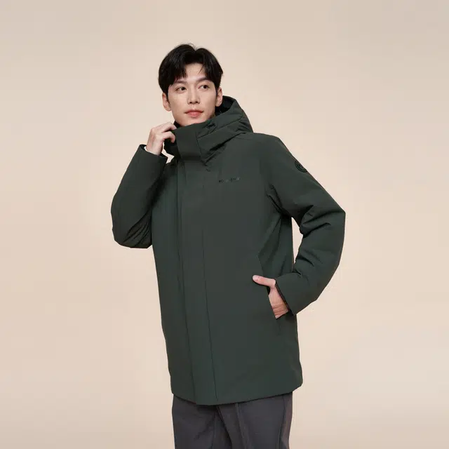 波司登 连帽厚款保暖可拆卸内胆羽绒服 男款