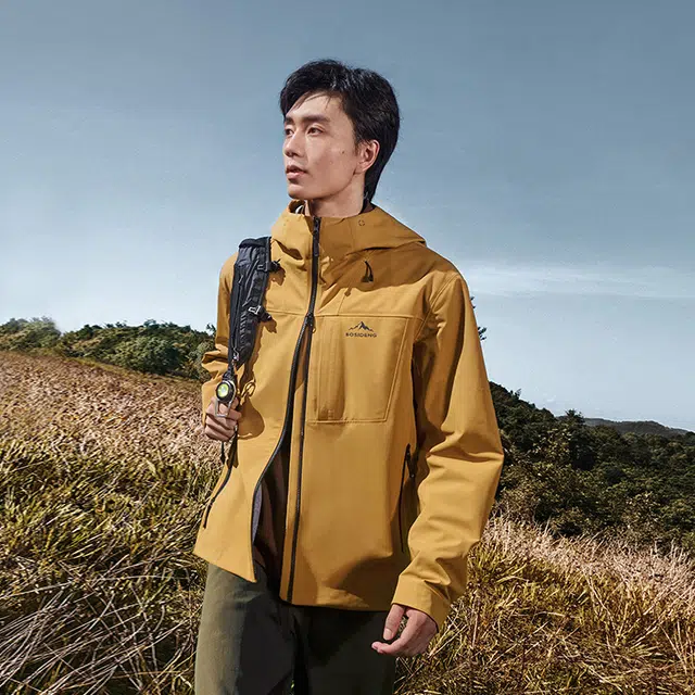 波司登  保暖防寒防泼水透气轻薄 冲锋衣 男款