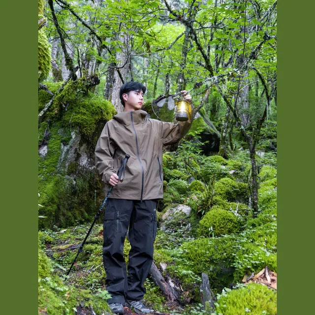 波司登 纯色机能单层软壳双头拉链防风防雨透气户外徒步露营登山服功能夹克外套 男女同款