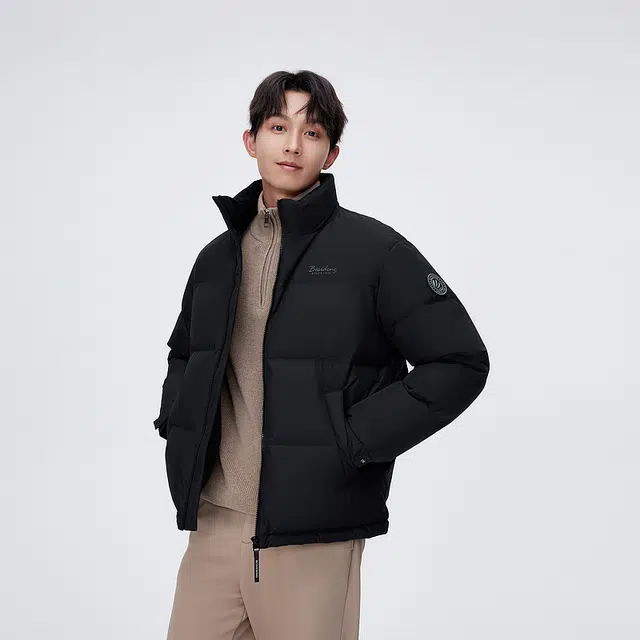 波司登 短款时尚休闲立领拼接保暖羽绒服 男款