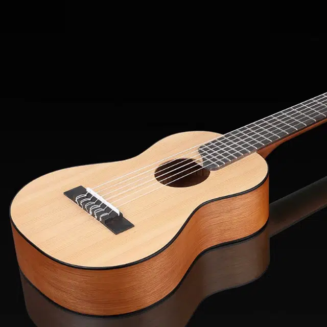 YAMAHA GL1 Guitarlele