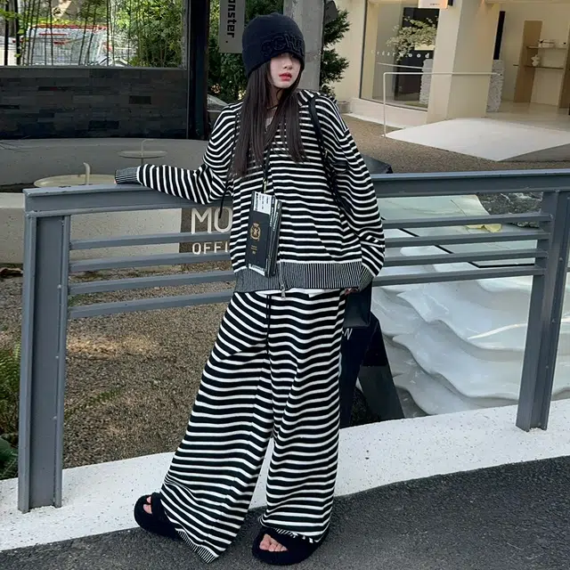韩素伊休闲运动套装 美式复古慵懒风条纹连帽开衫外套女童秋季宽松阔腿长裤两件 青少年