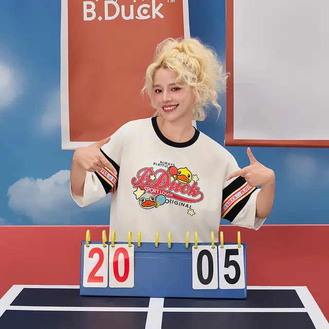 B.Duck T