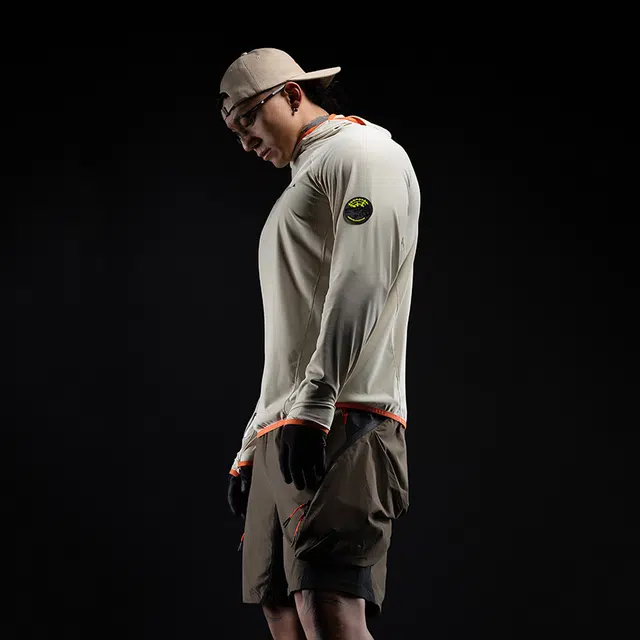Monster Guardians light khaki