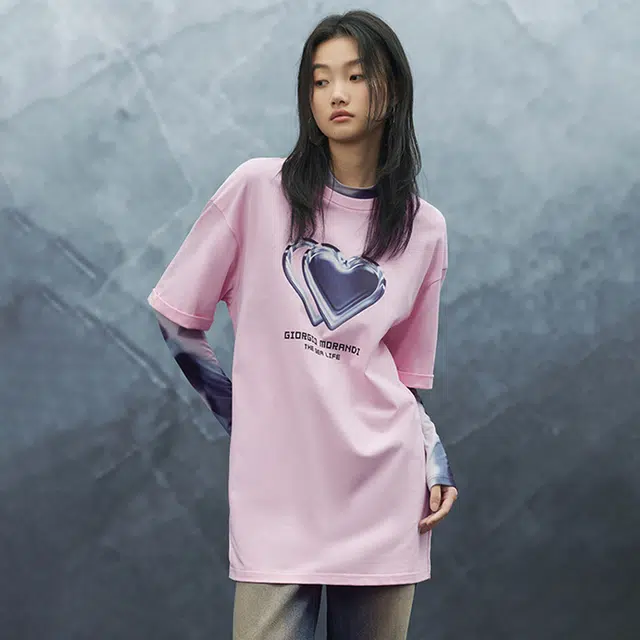 THE SEA LIFE T