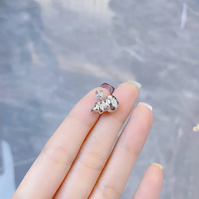 凤瑞麟 光面葫芦 简单大方 铂金 吊坠 女款