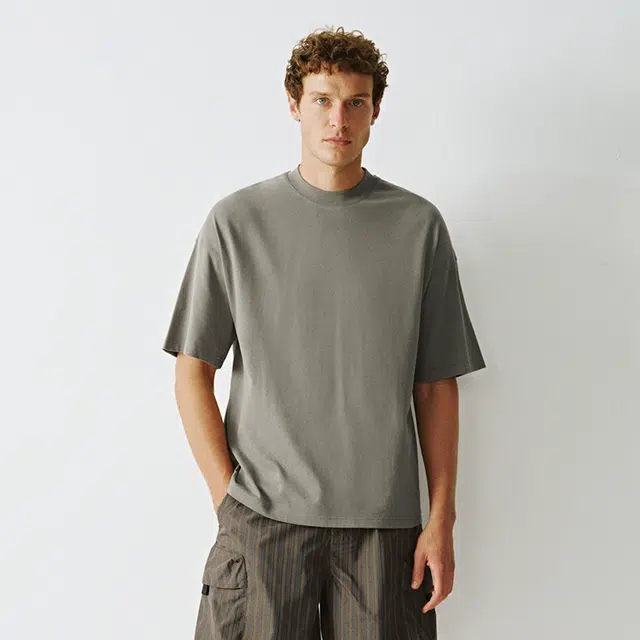 URBAN REVIVO T