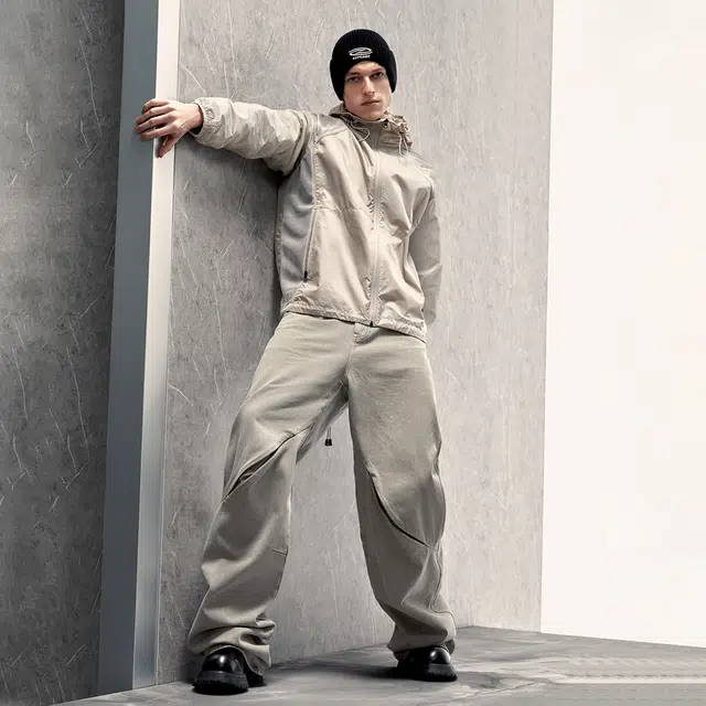 URBAN REVIVO