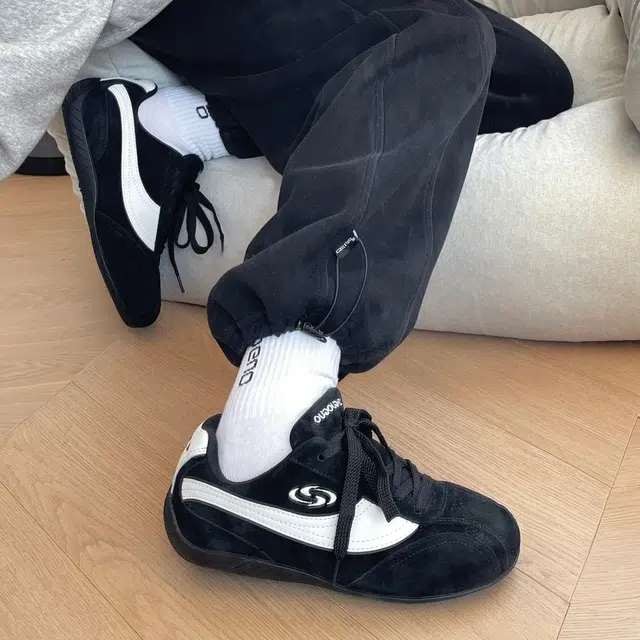 MXGM Lifestyle Sneakers