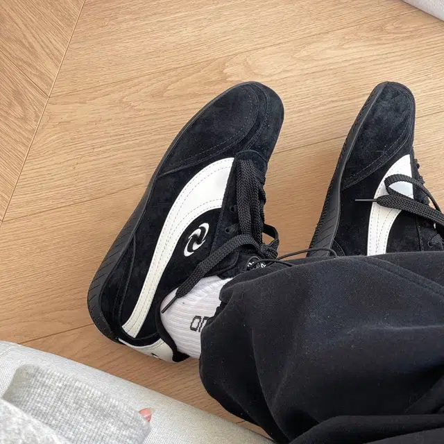 MXGM Lifestyle Sneakers