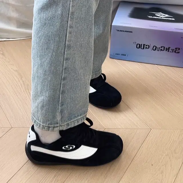 MXGM Lifestyle Sneakers