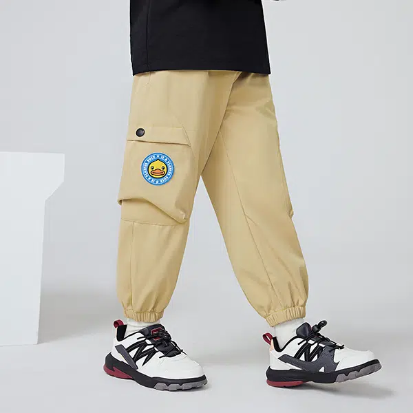 B.Duck Logo