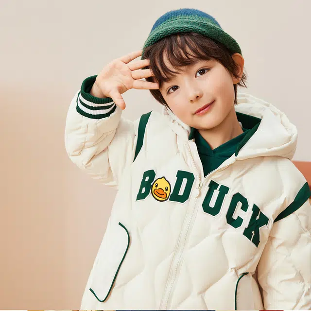 B.Duck Logo