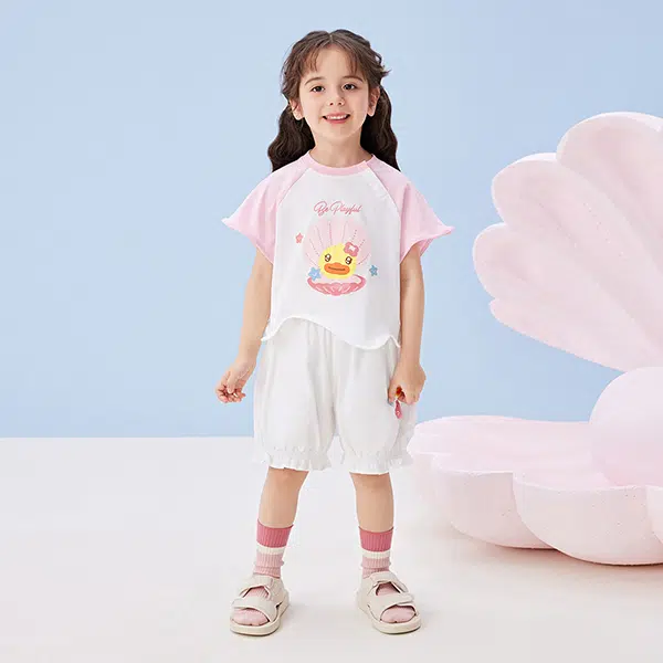 B.Duck T