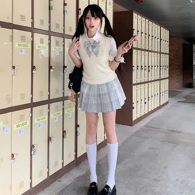 兔半眠 学院风甜妹马甲翻领衬衫短袖浅格裙制服 女款 套装（奶杏马甲+短袖修身衬衫+月见裙子）