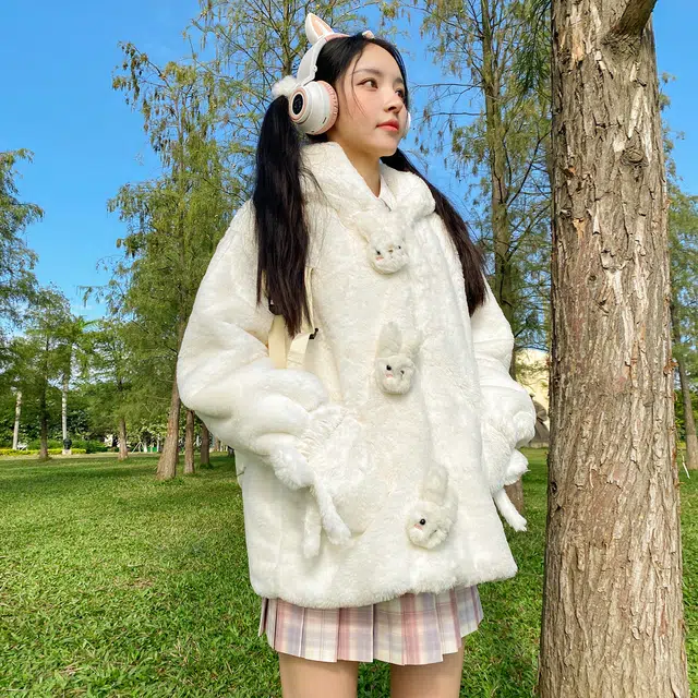 兔半眠 学院风纯色连帽落肩拉链绒感外套格纹半身裙制服 女款