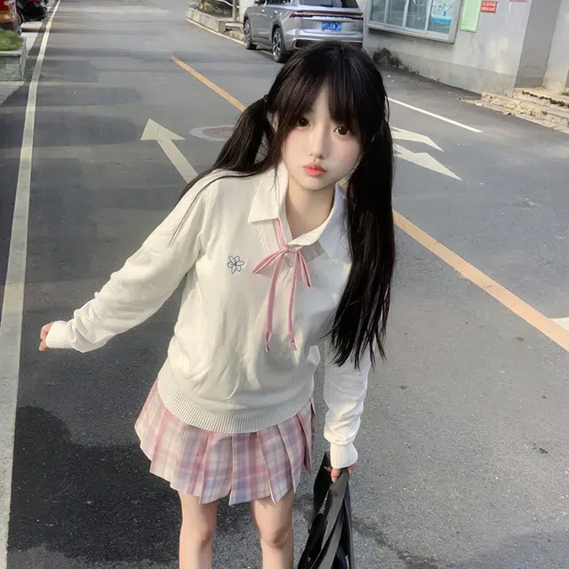 V