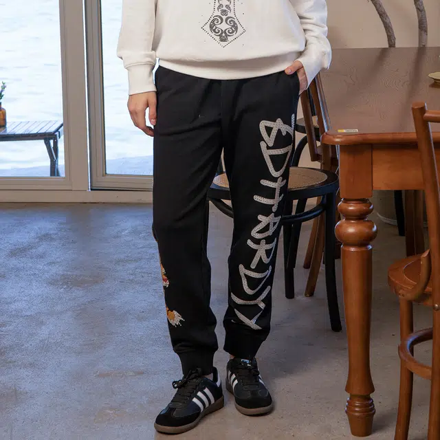 ED HARDY X Logo
