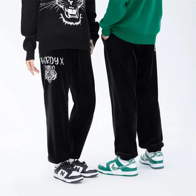 ED HARDY X Logo