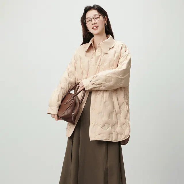 艾莱依 纯色翻领单排扣宽松长袖羽绒服 女款