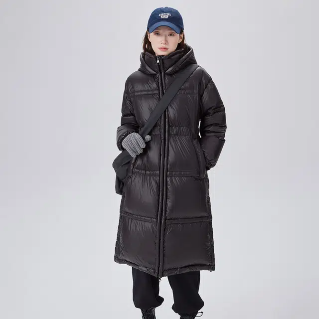 艾莱依 纯色过膝长款收腰加厚保暖连帽羽绒服 女款 炭黑